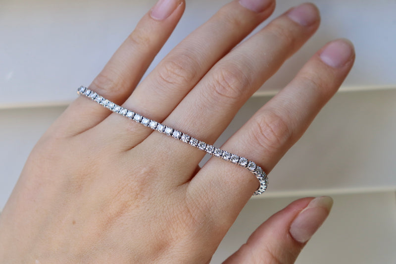 18ct White Gold 5.00ct Lab Grown Diamond Tennis Bracelet