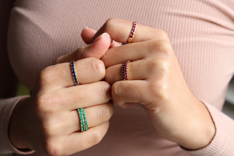 18ct Yellow Gold Emerald Band Ring