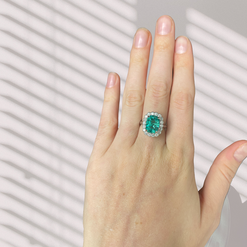 18ct White Gold Cushion Cut Emerald and Diamond Daisy Style Ring