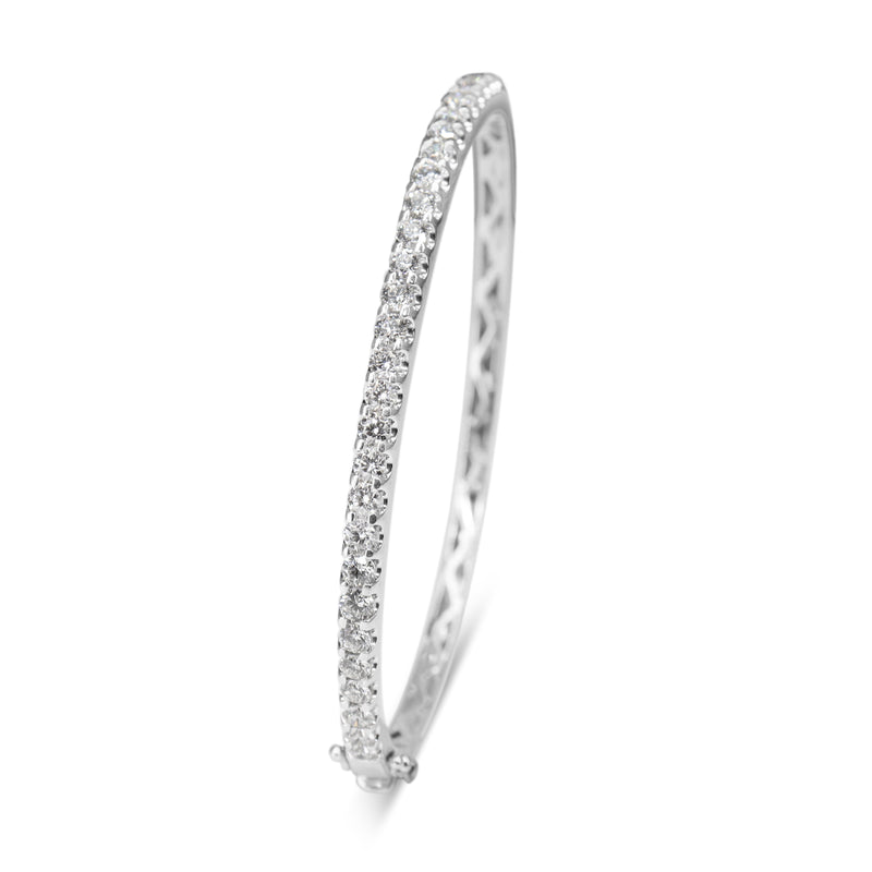 18ct White Gold 2.50ct Diamond Bangle