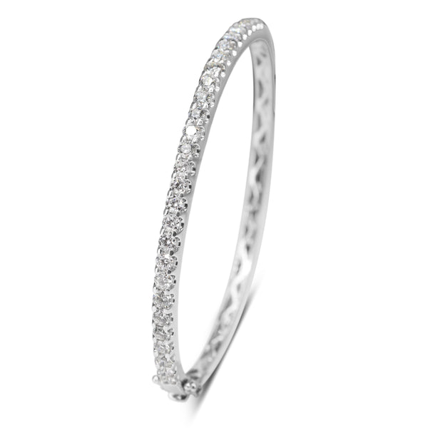 18ct White Gold 2.50ct Diamond Bangle