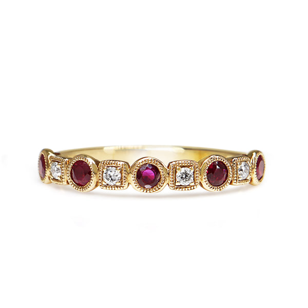 9ct Yellow Gold Ruby and Diamond Vintage Style Band Ring