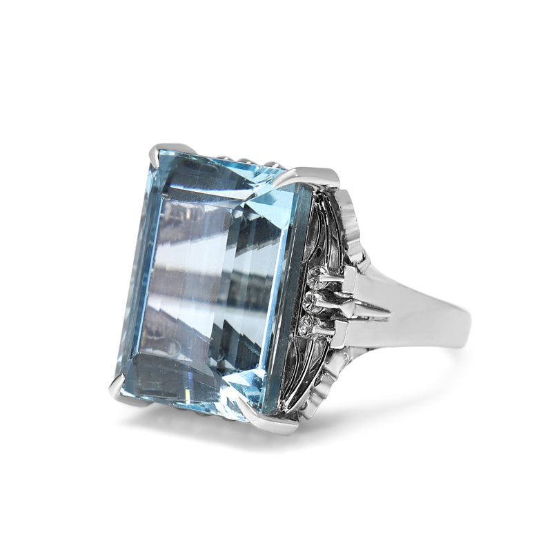 Platinum Aquamarine and Diamond Vintage Ring