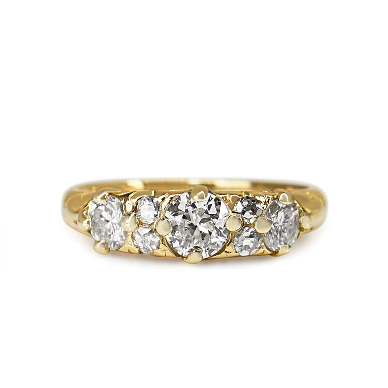 18ct Yellow Gold Antique Old Cut 3 Stone Diamond Ring