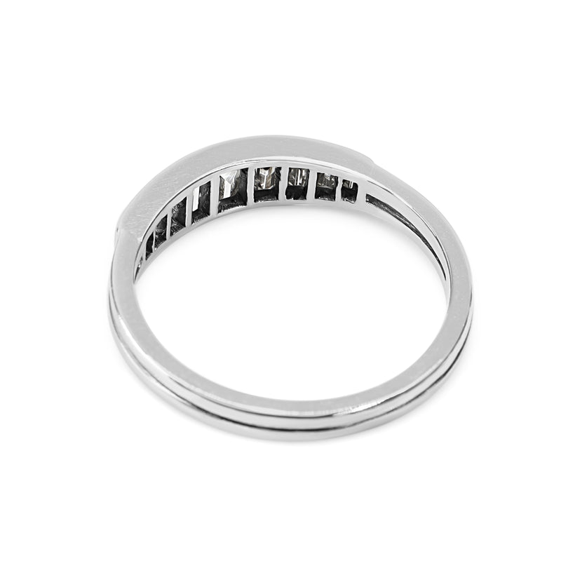 18ct White Gold Graduated Baguette Diamond Band Ring