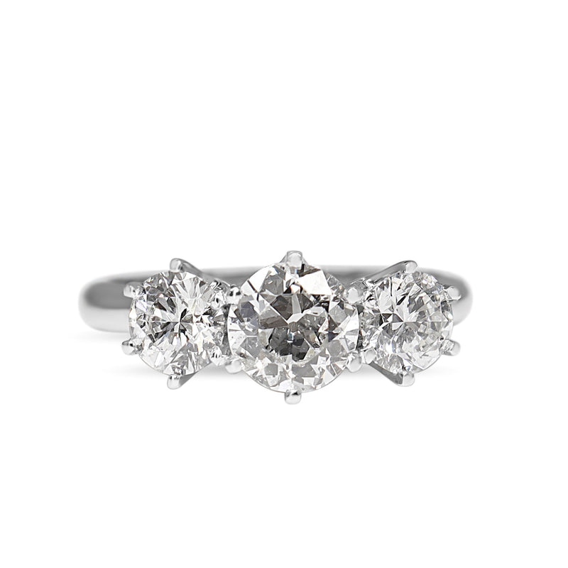 18ct White Gold Victorian Style 3 Stone Diamond Ring