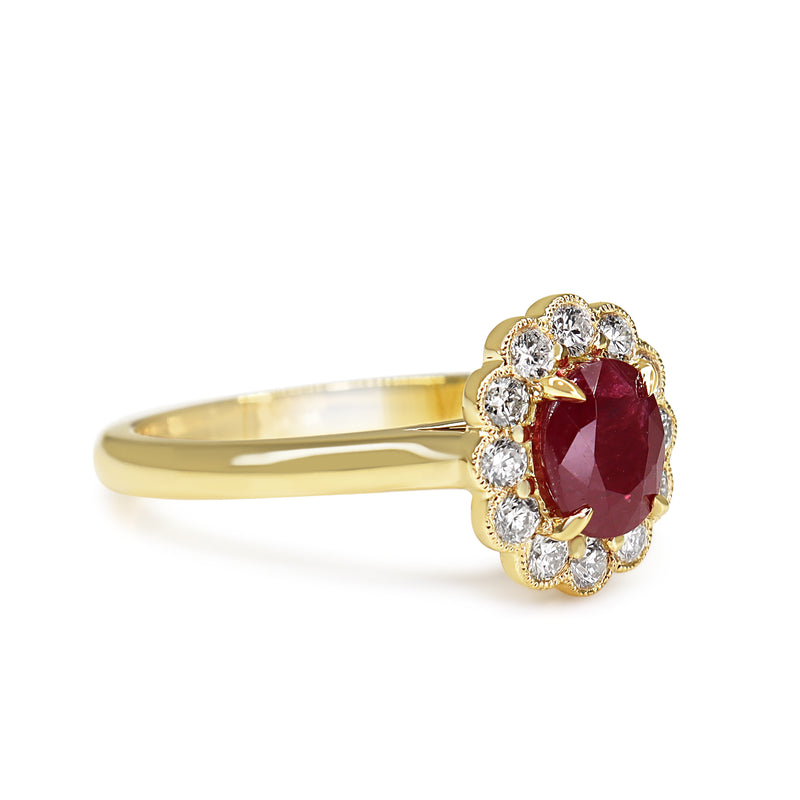 18ct Yellow Gold Ruby and Diamond Daisy Style Ring