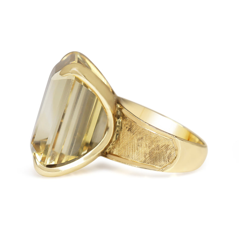 18ct Yellow Gold Vintage Citrine Cocktail Ring
