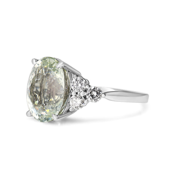 18ct White Gold Aquamarine and Diamond Ring