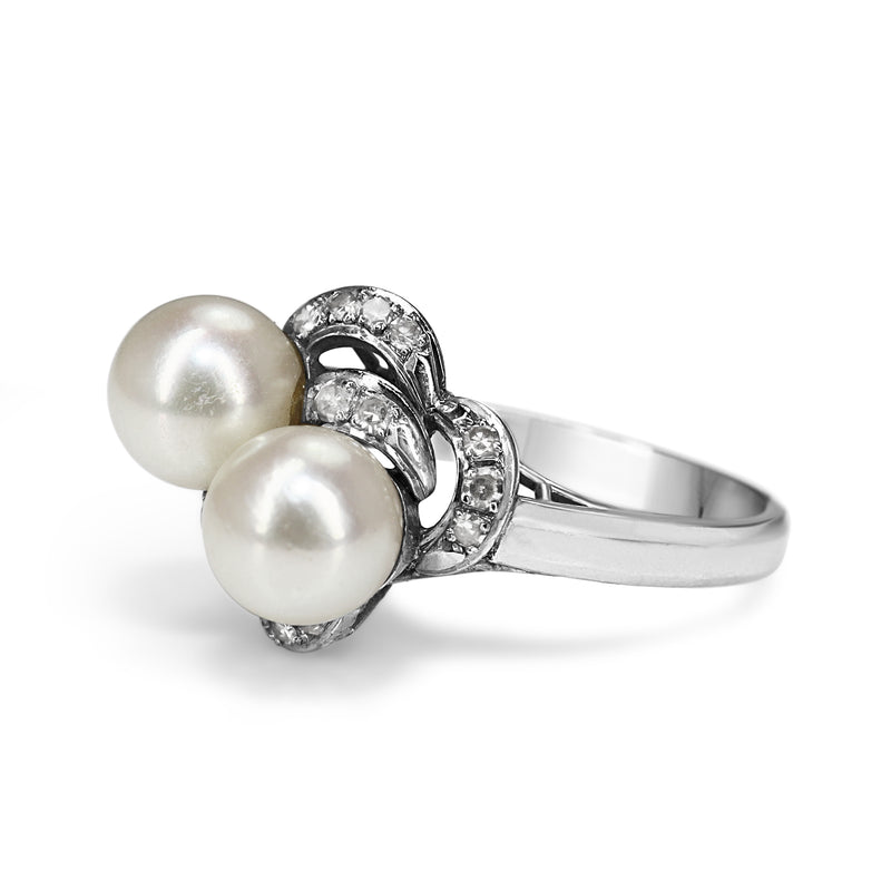 14ct White Gold Akoya Pearl and Single Cut Diamond Ring