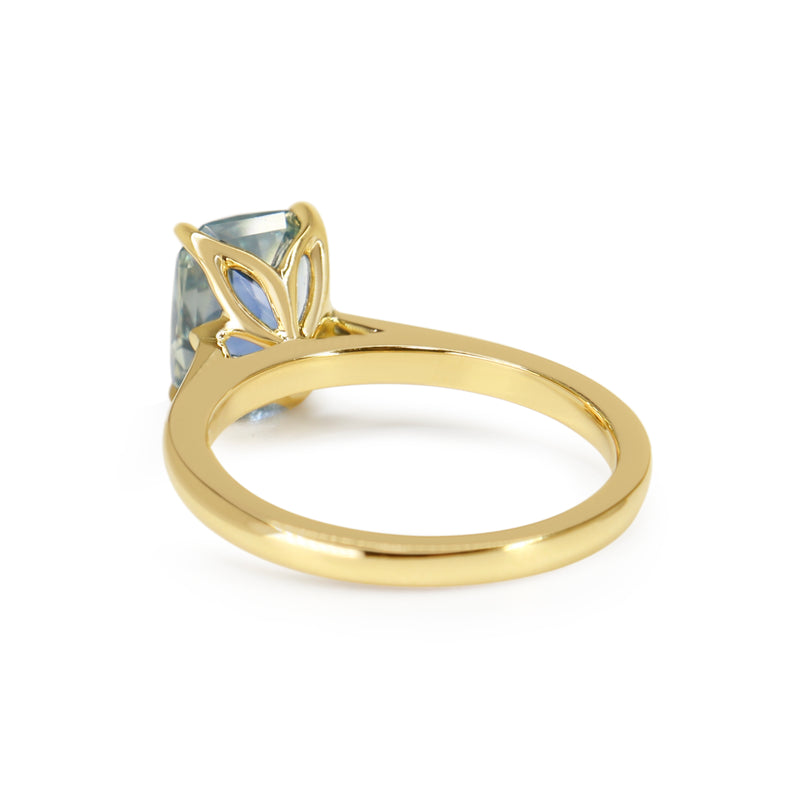 18ct Yellow Gold 3.10ct Sapphire Solitaire Ring