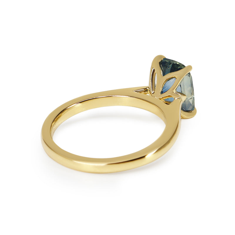 18ct Yellow Gold 3.10ct Sapphire Solitaire Ring