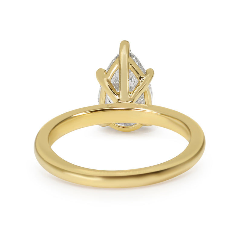 18ct Yellow Gold Pear Shaped Lab Grown Diamond Solitaire Ring