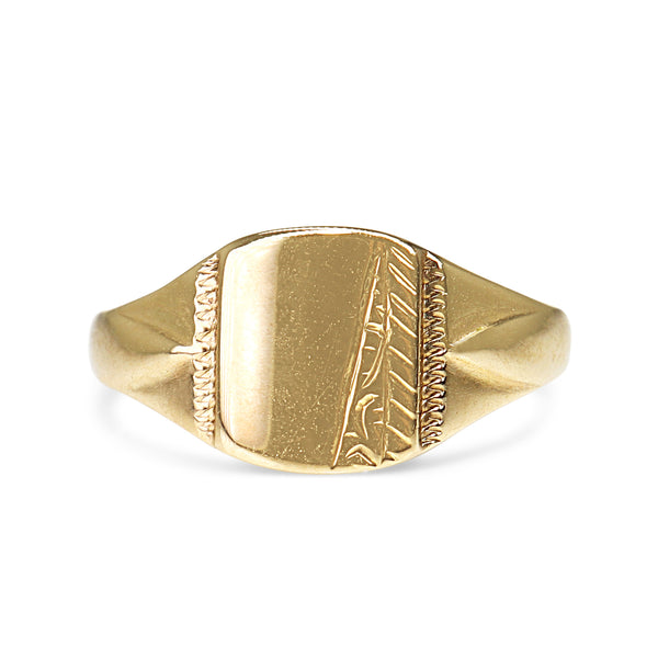 9ct Yellow Gold Etched Signet Ring
