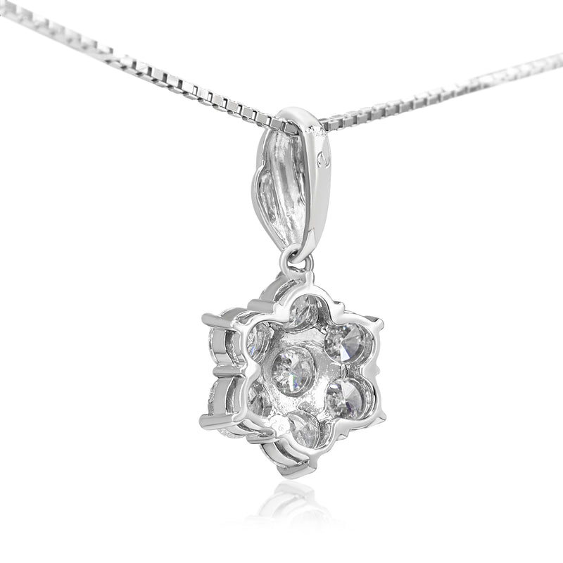 Platinum 2.25ct Diamond Daisy Cluster Necklace