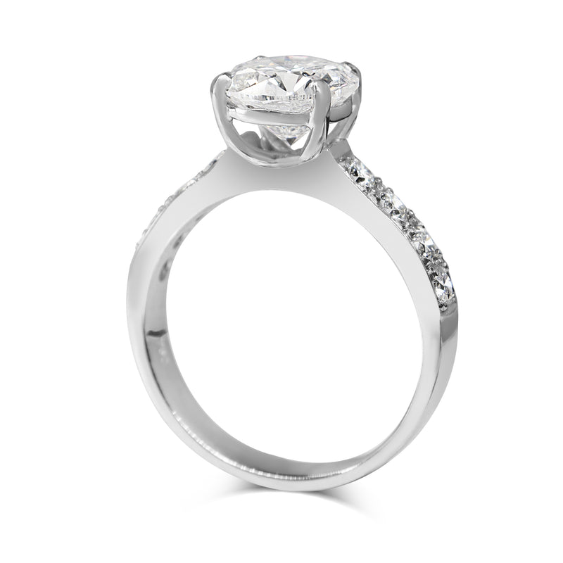 18ct White Gold 3.01ct Diamond Solitaire Ring