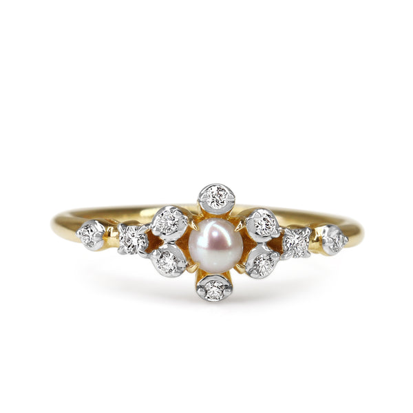 9ct Yellow Gold Pearl and Diamond Fine Daisy Style Ring