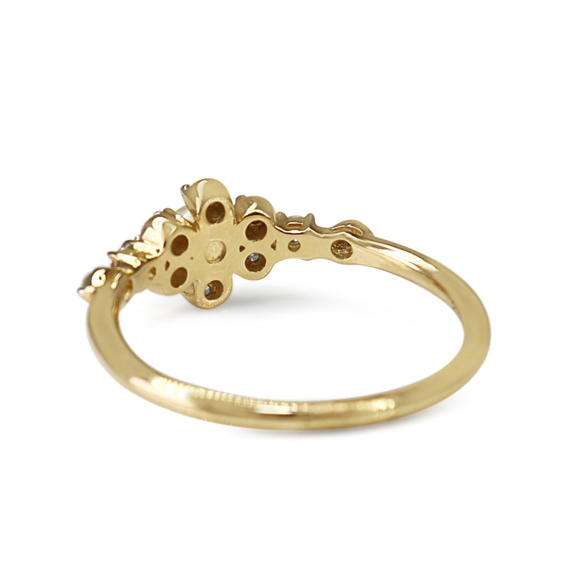 9ct Yellow Gold Pearl and Diamond Fine Daisy Style Ring