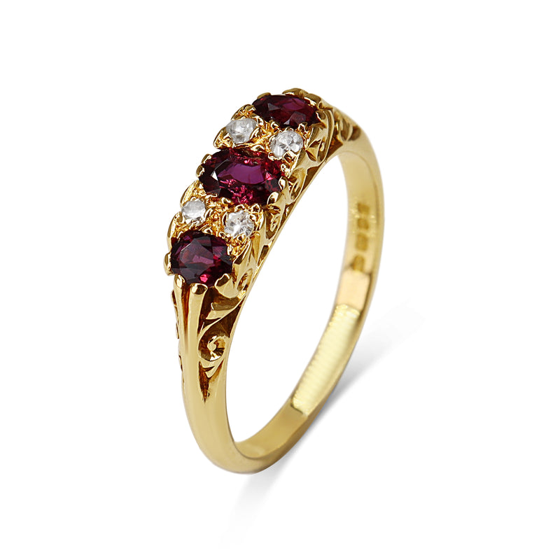 18ct Yellow Gold Antique Style Ruby and Diamond 3 Stone Old Cut Diamond Ring