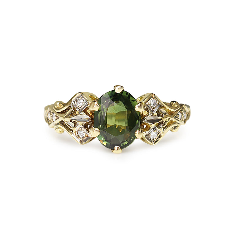 18ct Yellow Gold Green Sapphire and Diamond Vintage Style Ring