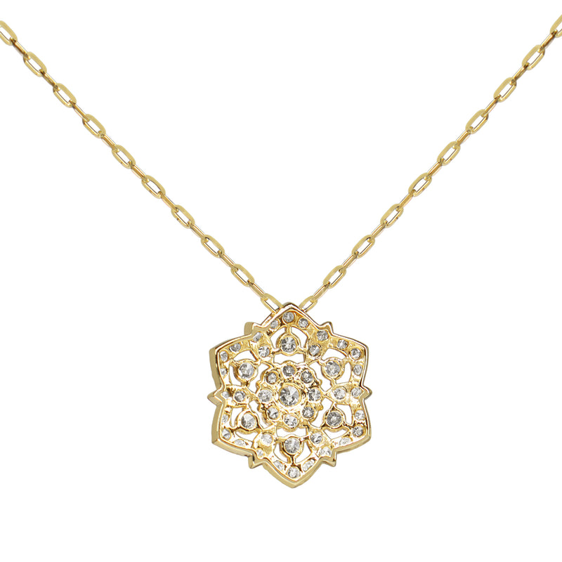 18ct Yellow Gold Pierced Out Diamond Cluster Necklace