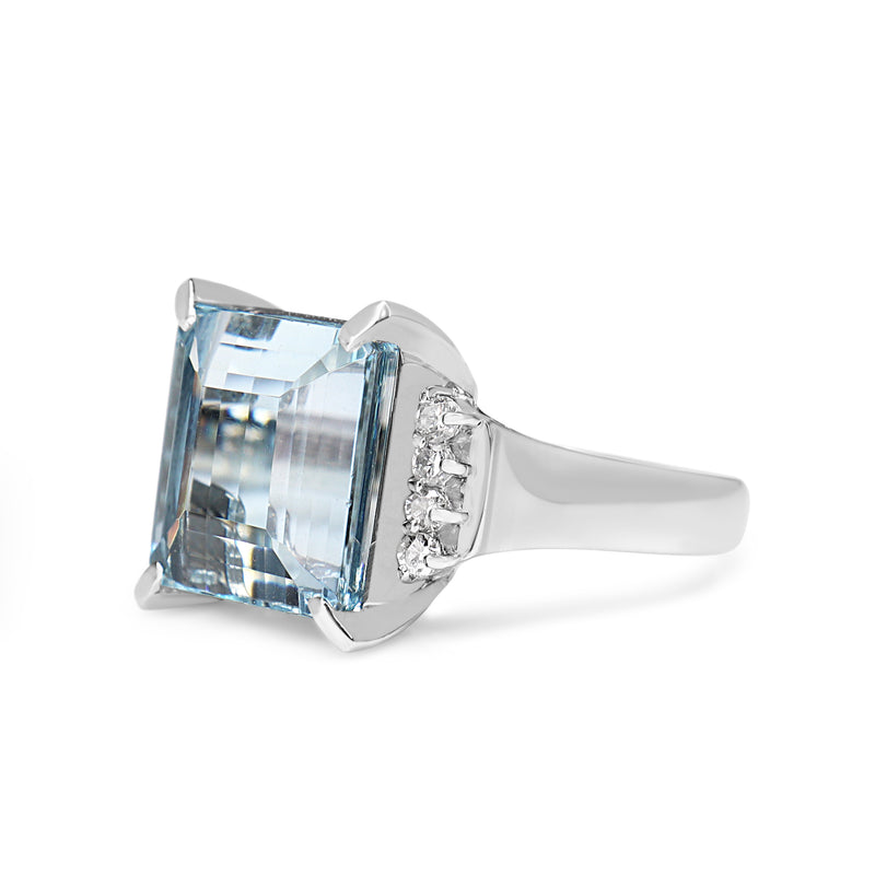 Platinum Aquamarine and Diamond Vintage Ring