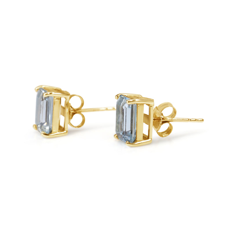 9ct Yellow Gold Aquamarine Stud Earrings