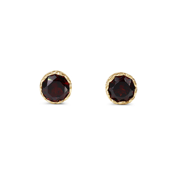 9ct Yellow Gold Filigree Garnet Stud Earrings