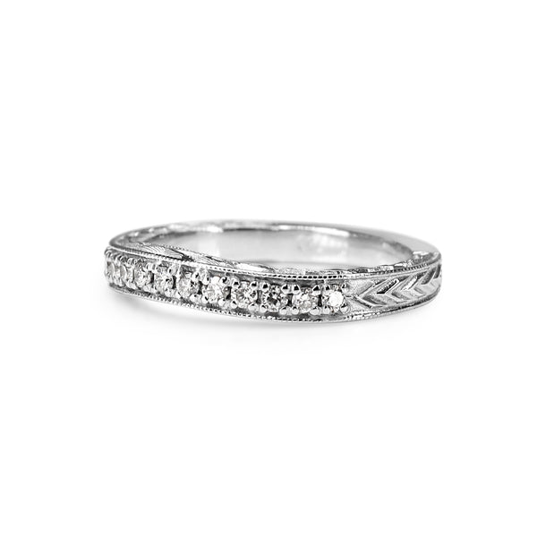 18ct White Gold Fitted / Curved Diamond Band Ring with Etched Sides