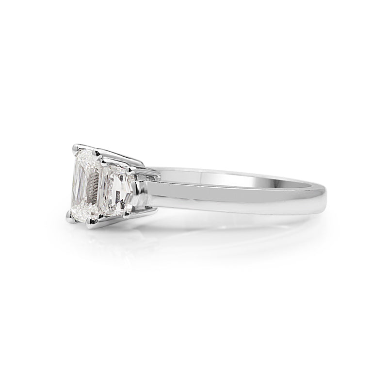 18ct White Gold 3 Stone Diamond Ring