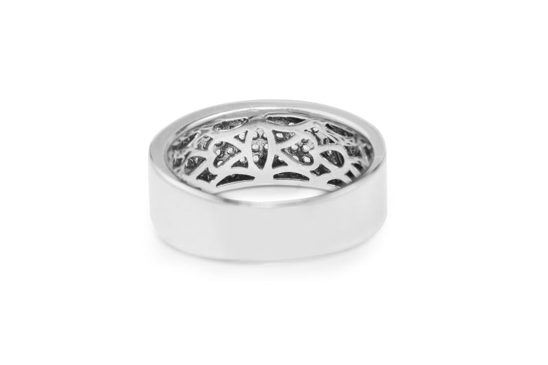 14ct White Gold Diamond Pavé Band