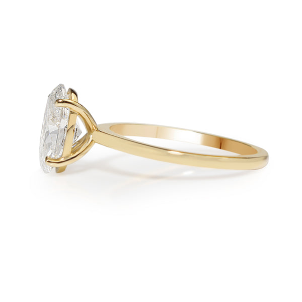 18ct Yellow Gold Oval Diamond Solitaire