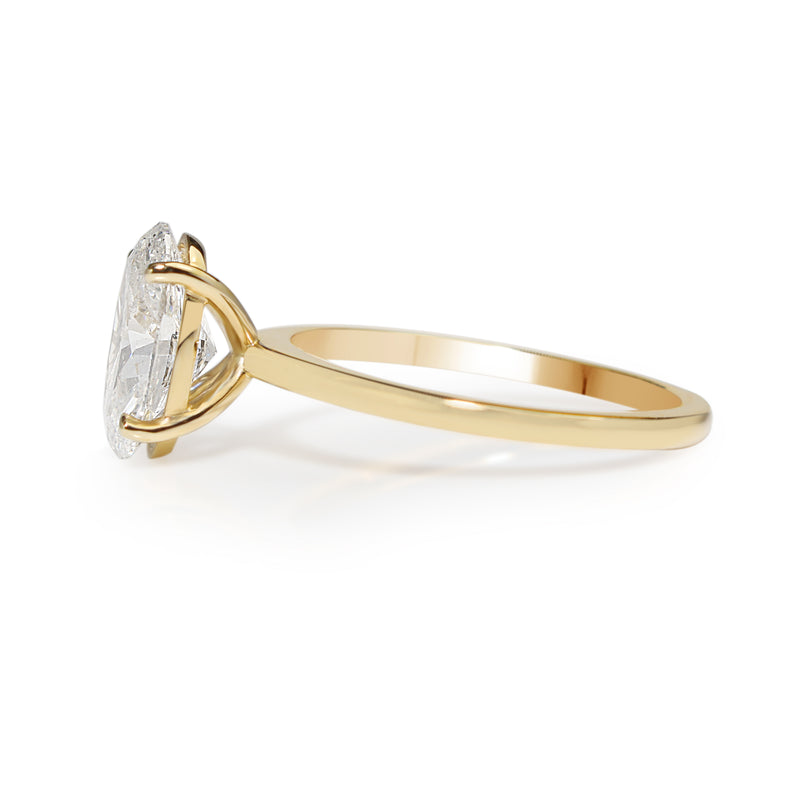 18ct Yellow Gold Oval Diamond Solitaire