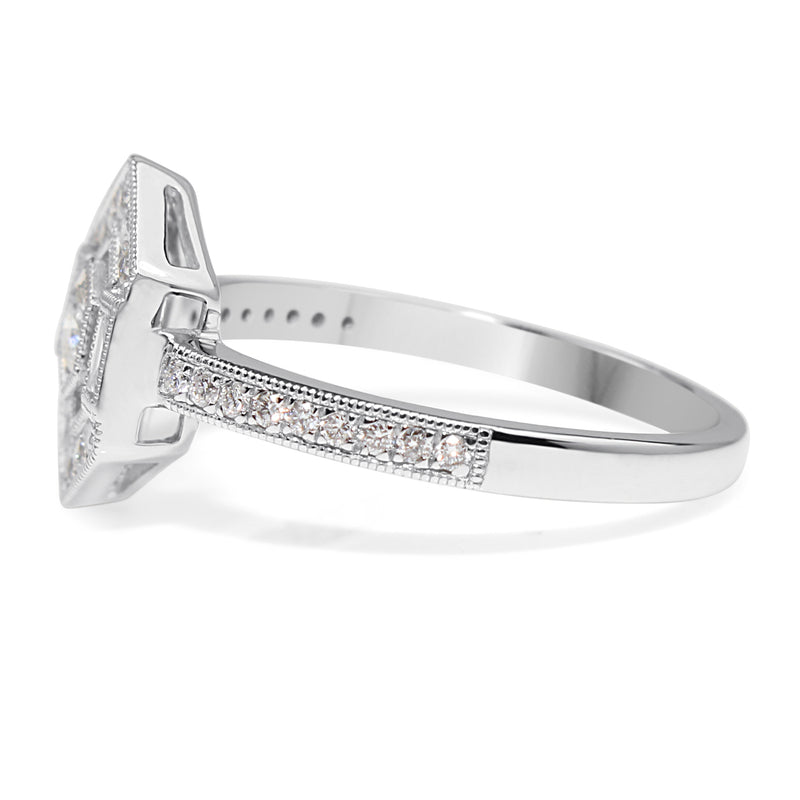 18ct White Gold Art Deco Style Diamond Ring
