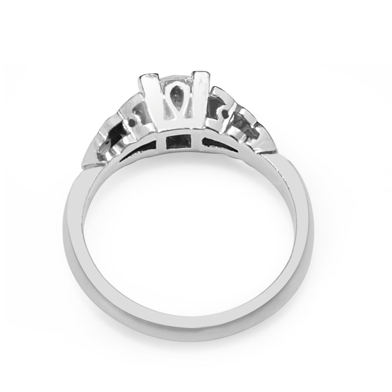 18ct White Gold Vintage Style Diamond Solitaire Ring