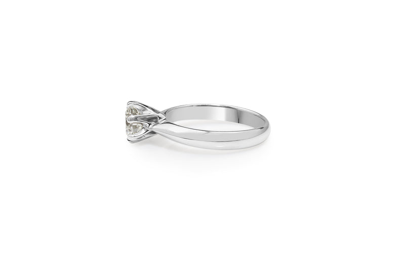 18ct White Gold 6 Claw Solitaire Diamond Ring