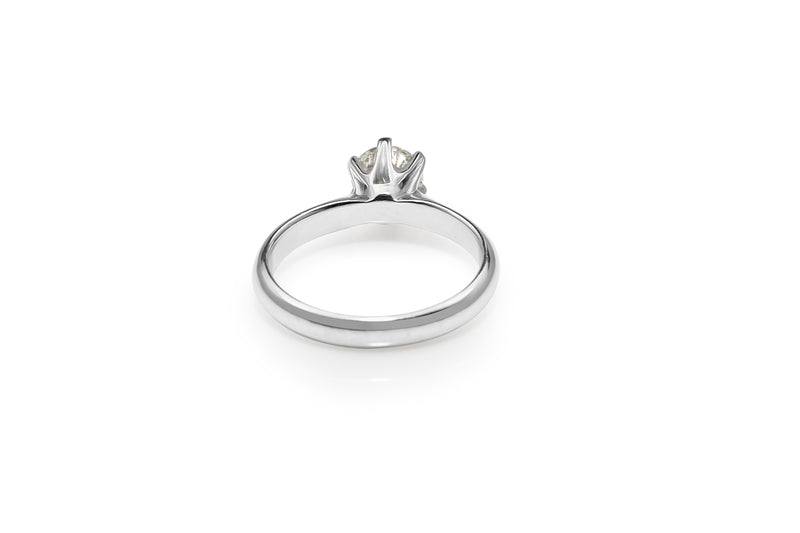 18ct White Gold 6 Claw Solitaire Diamond Ring