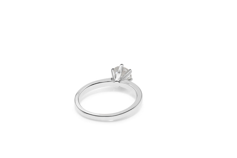18ct White Gold 6 Claw Diamond Solitaire