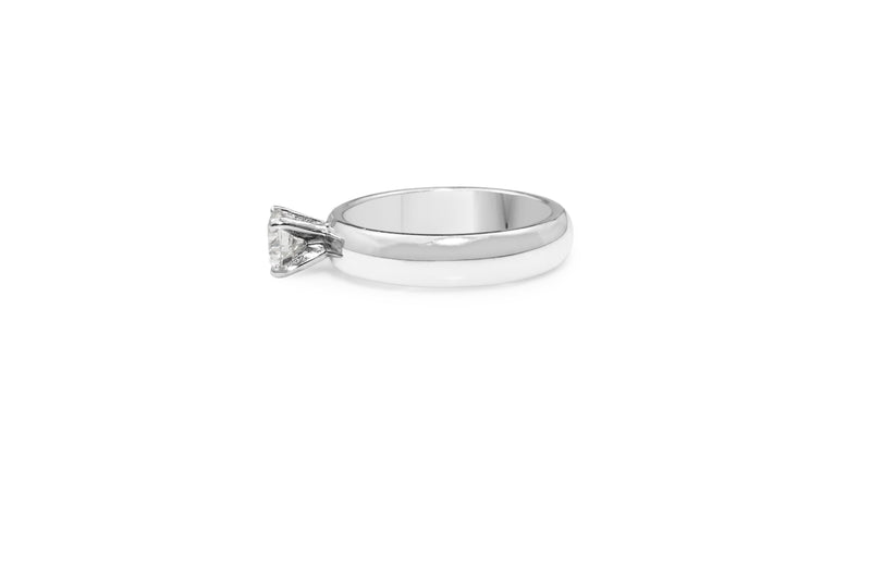 Platinum 4 Claw Diamond Solitaire Ring
