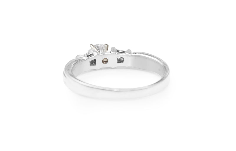Platinum Vintage Diamond Solitaire Ring