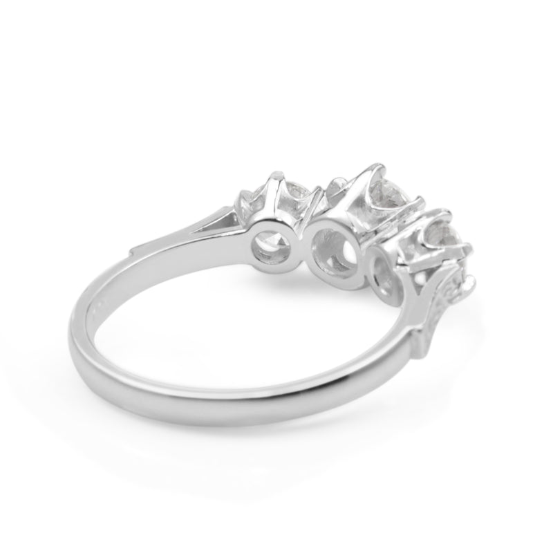 18ct White Gold 3 Stone Diamond Ring