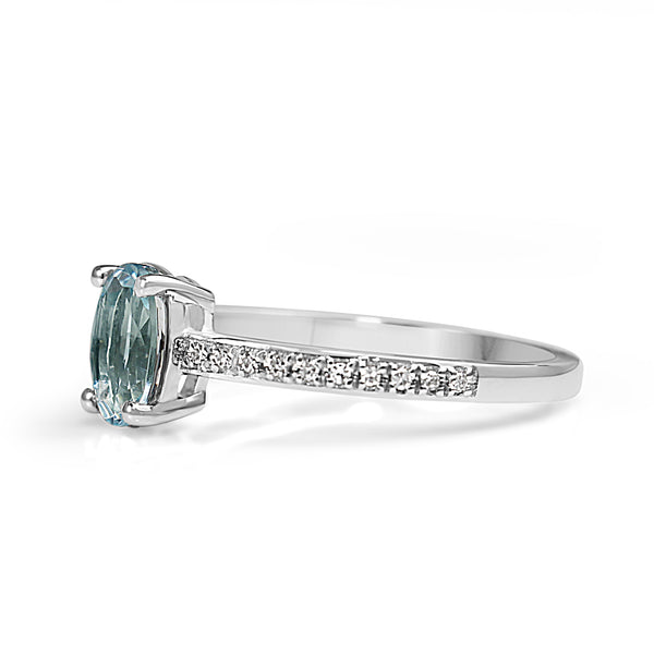 9ct White Gold Aquamarine and Diamond Solitaire Ring