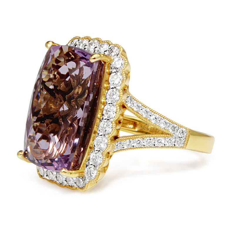 18ct Yellow Gold Amethyst and Diamond Daisy Style Halo Ring