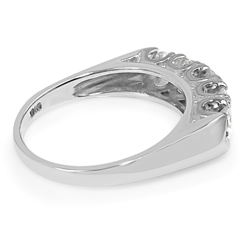 14ct White Gold Diamond 5 Stone Ring