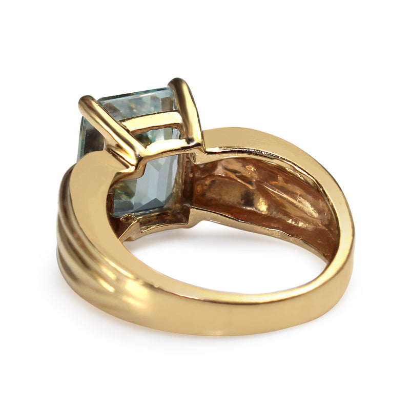 14ct Yellow Gold Aquamarine and Diamond Vintage Ring