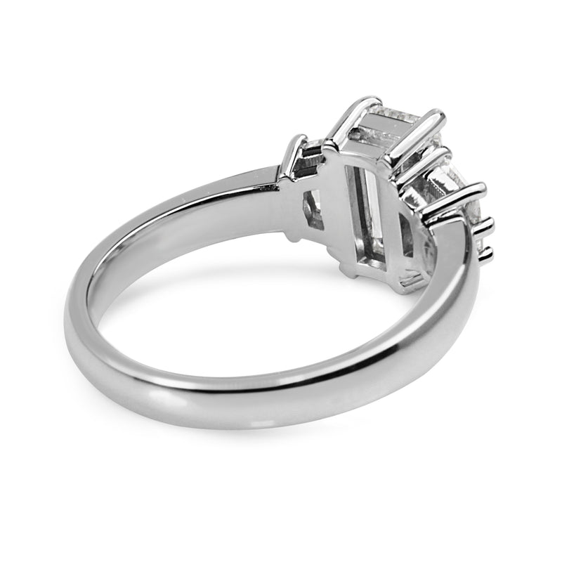 18ct White Gold Criss Cut Diamond 3 Stone Ring