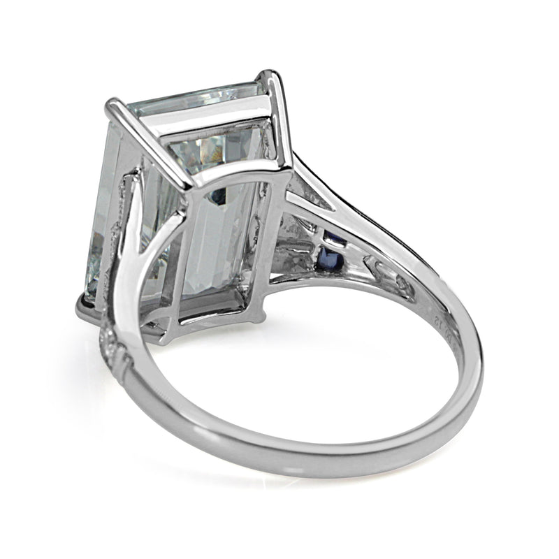 18ct White Gold Aquamarine, Sapphire and Diamond Ring