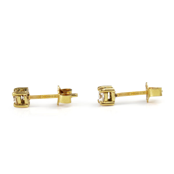 18ct Yellow Gold .50ct Diamond Stud Earrings
