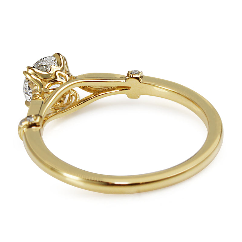 18ct Yellow Gold Vintage Style Diamond Solitaire Ring
