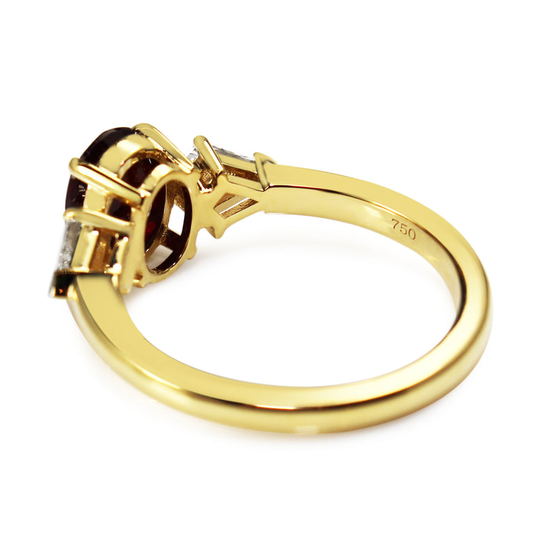 18ct Yellow Gold Ruby and Kite Diamond 3 Stone Ring